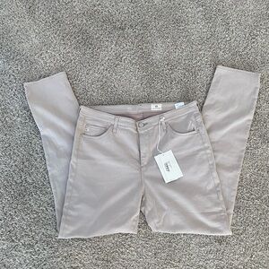 AG jeans cream color Never worn